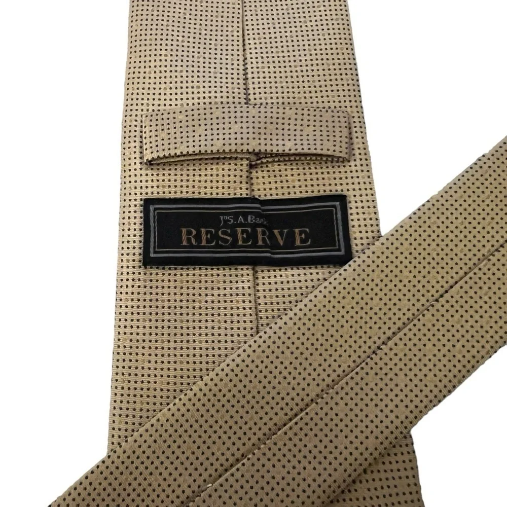 Jos. A. Bank Reserve luxury gold pin-dot skinny 3.25” tie #capsule wardrobe
